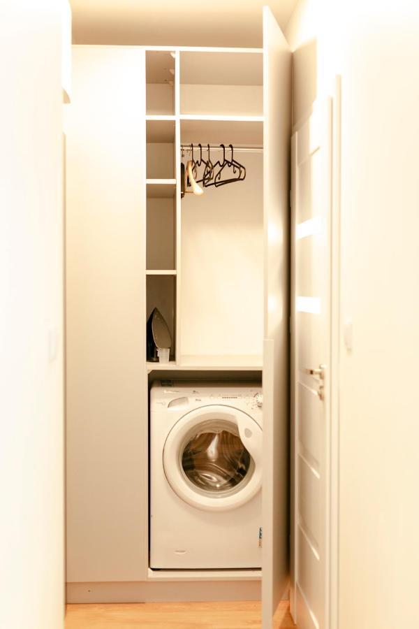 Jana Pawla II 36 - Bezplatny Podziemny Garaz - Free Parking - W Pelni Wyposazone Studio - Better Rental 바르샤바 외부 사진